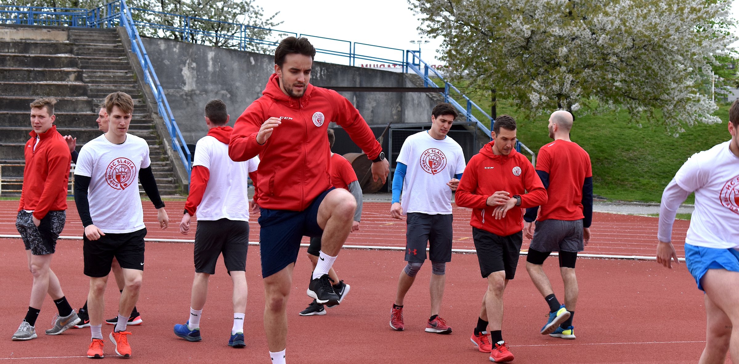 HC Slavia Praha Slávisté mají za sebou první týden letní přípravy